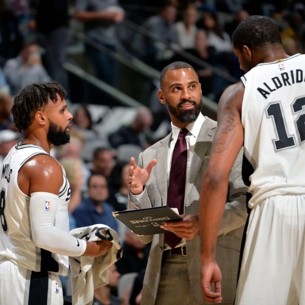 强持球推进 强持球推进