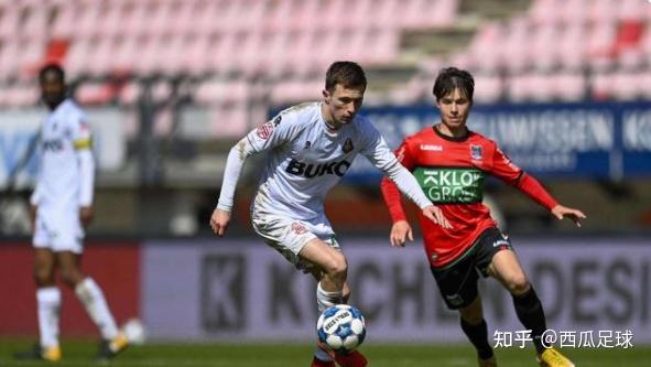 频频受挫的 频频受挫的