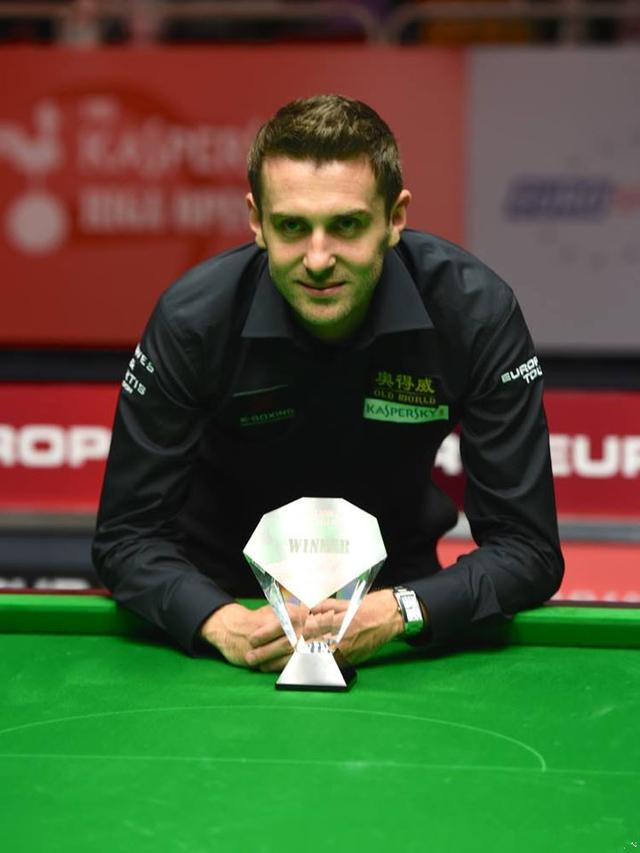 塔罗发动的 塔罗发动的