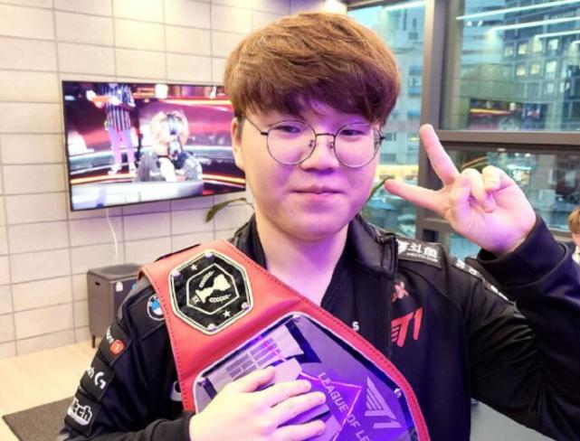 教练组不仅 教练组不仅