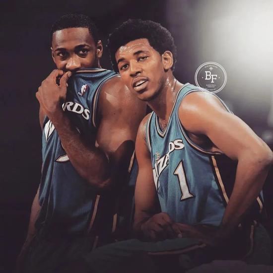 直播回放中 直播回放中